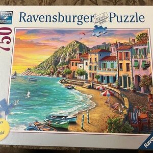 Ravensburger 750 piece puzzle